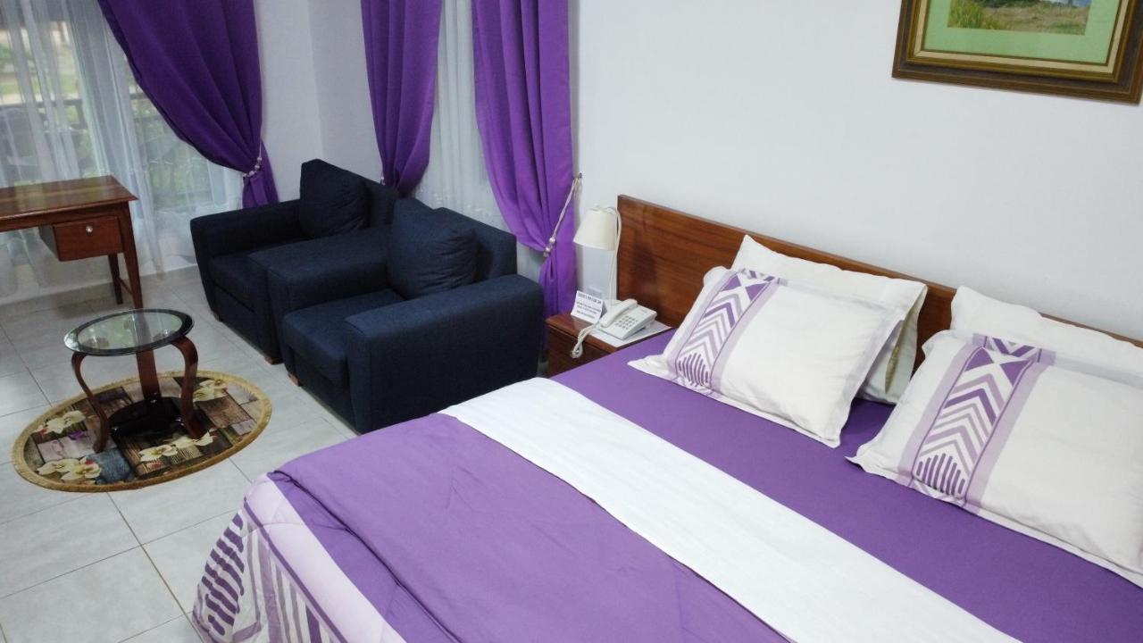 Charlestina Beach Resort Ampeni Экстерьер фото