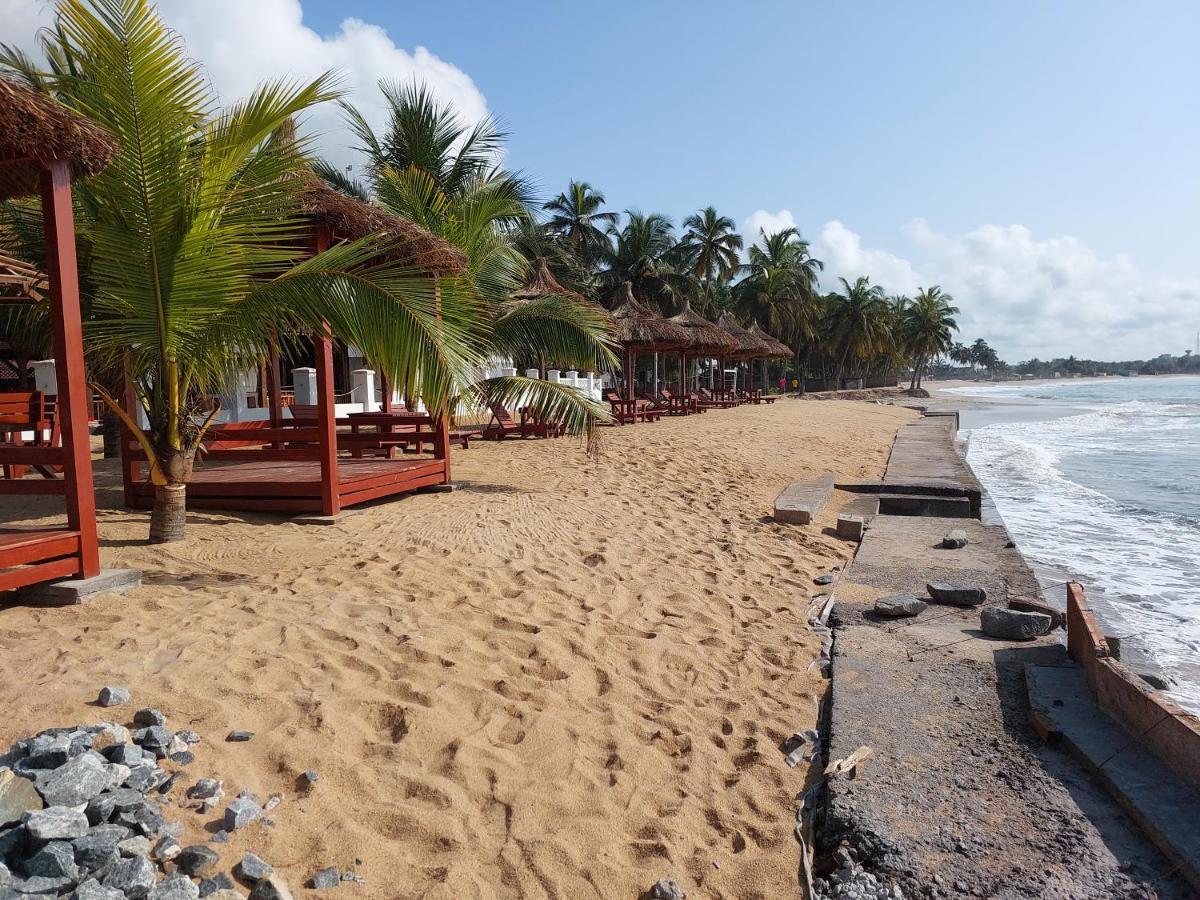 Charlestina Beach Resort Ampeni Экстерьер фото