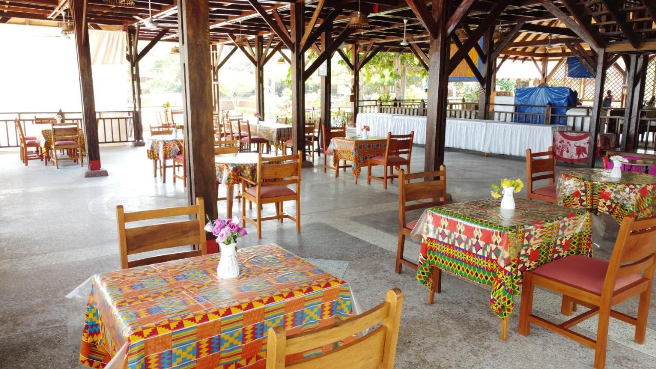 Charlestina Beach Resort Ampeni Экстерьер фото