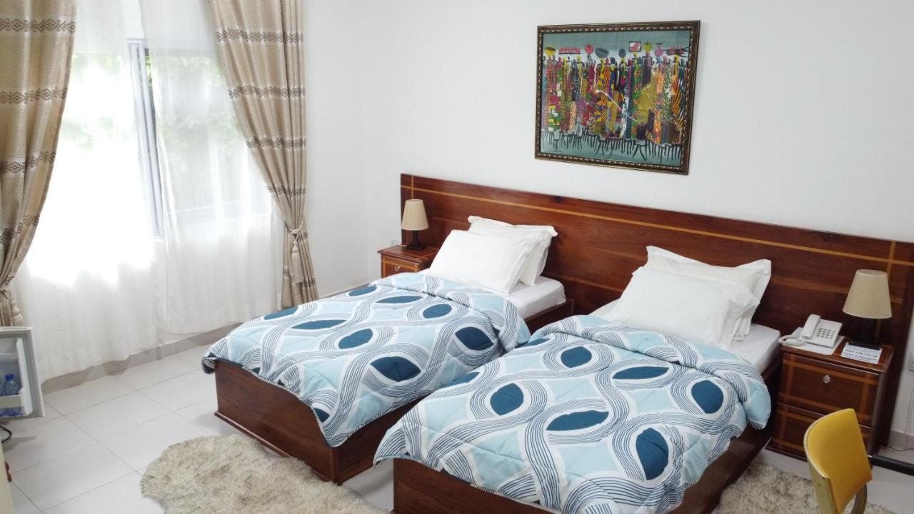 Charlestina Beach Resort Ampeni Экстерьер фото